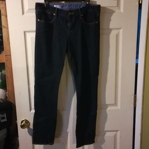 MOVING SALE! Gap 1969 Skinny Jean